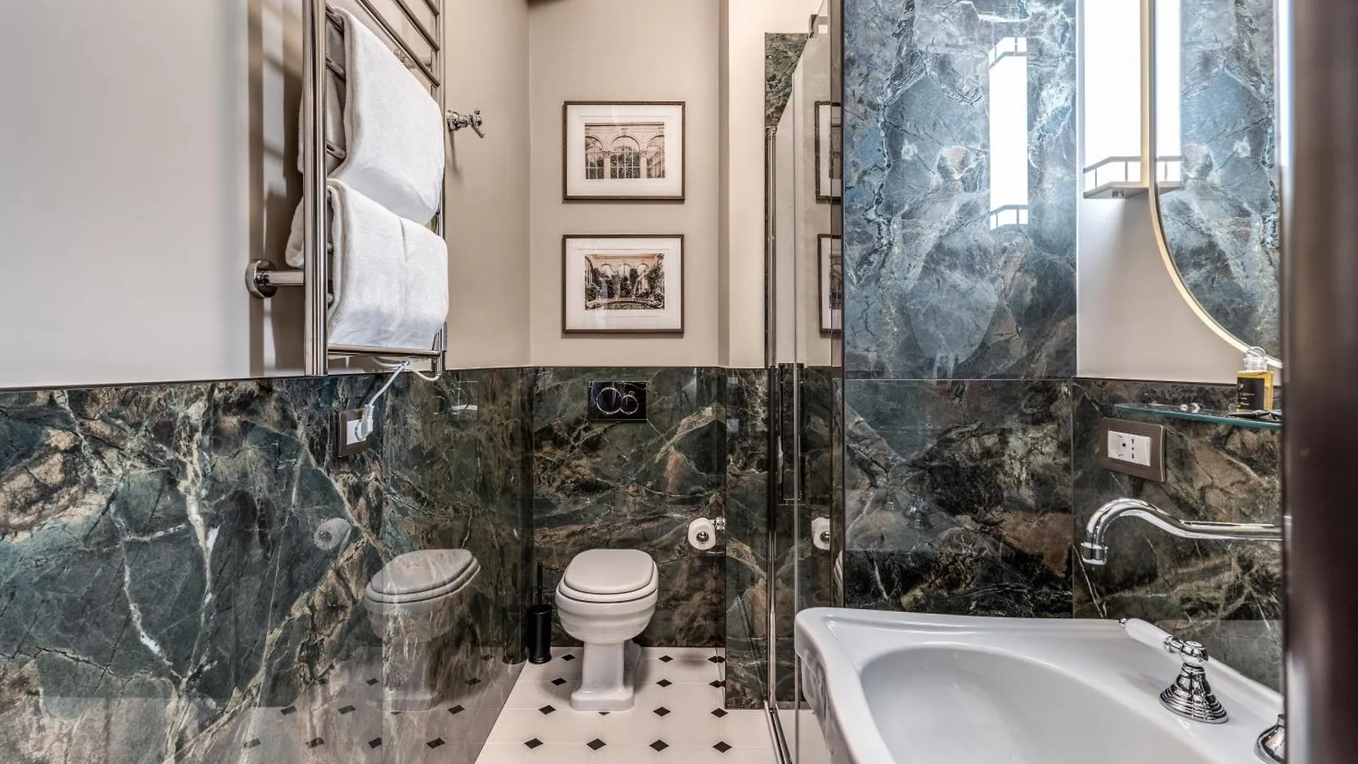 Konukevi Antica Residenza Del Corso Otel Roma