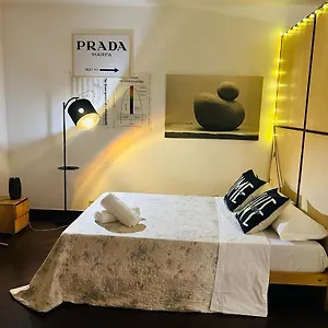 Prada Apartamento Milán