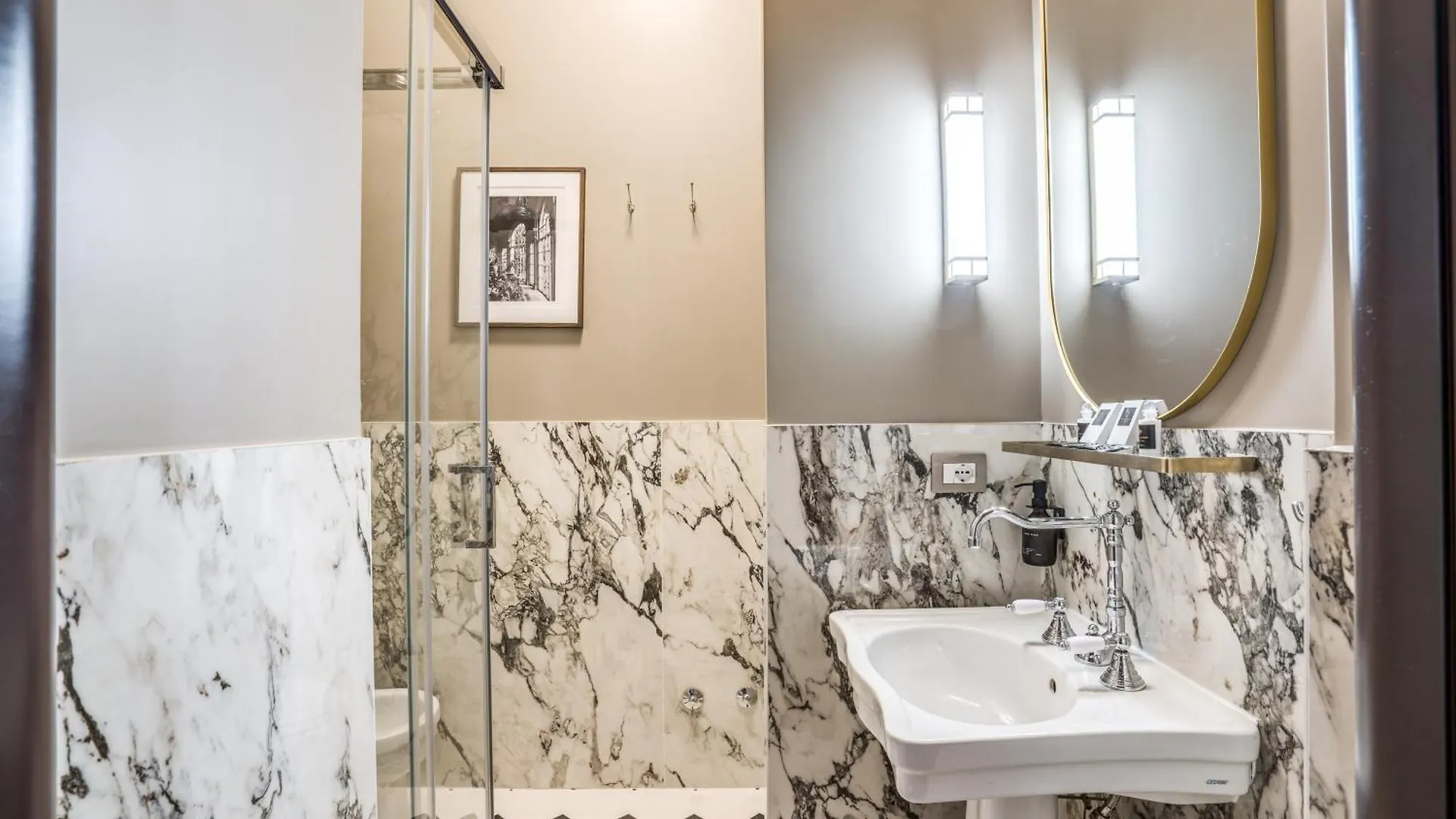 Antica Residenza Del Corso Hotel Rome 0*,