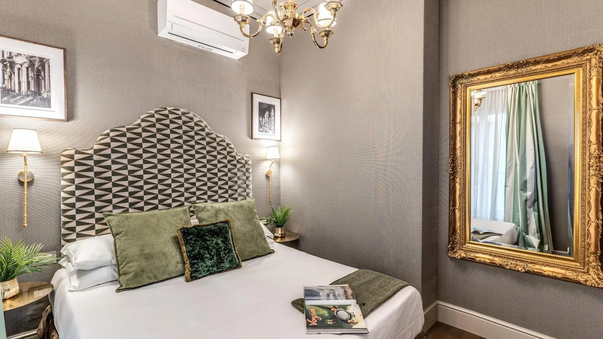Hotel Antica Residenza Del Corso Roma 0*,  Italia