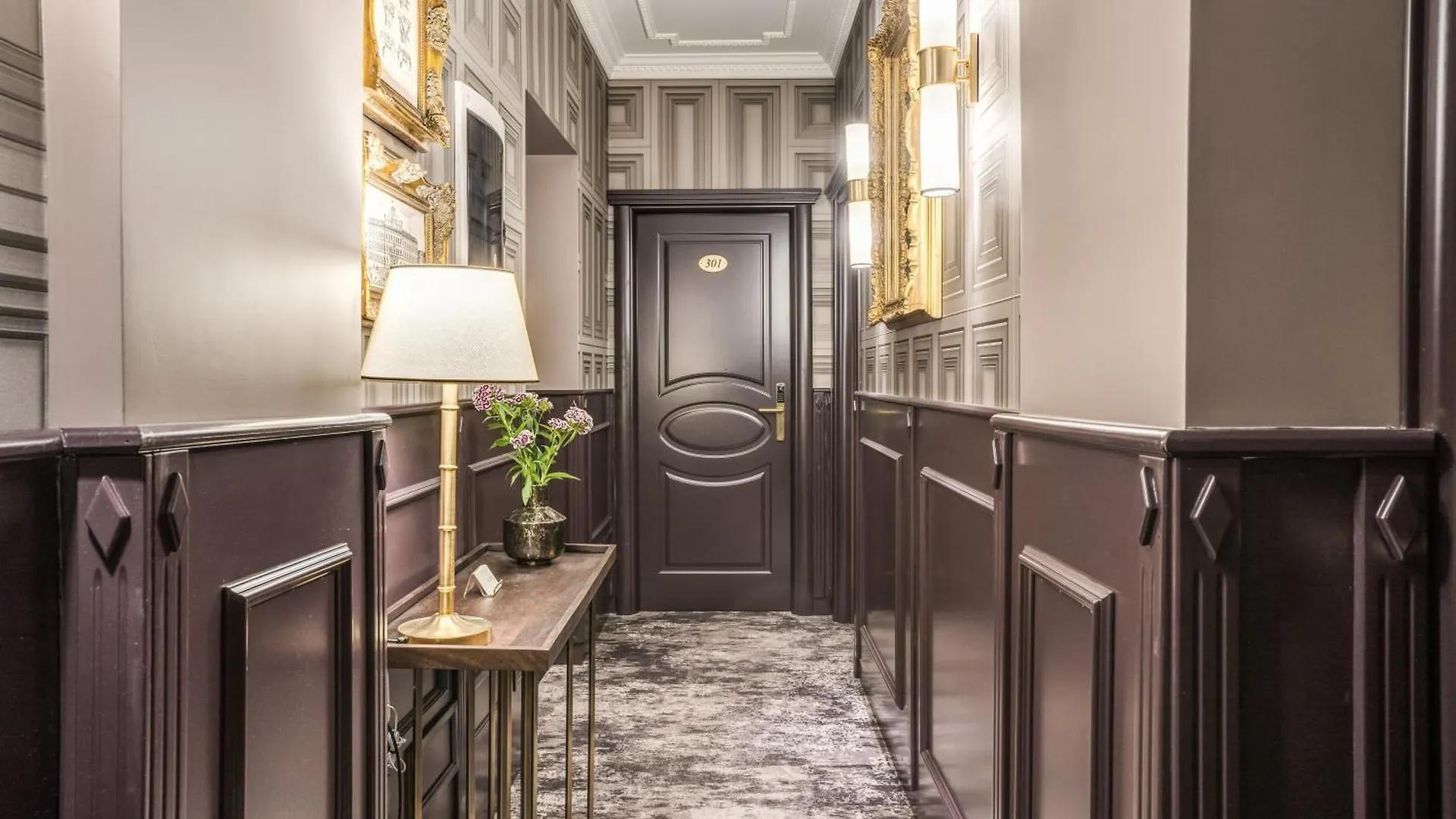 Hotel Antica Residenza Del Corso Roma 0*,  Italia