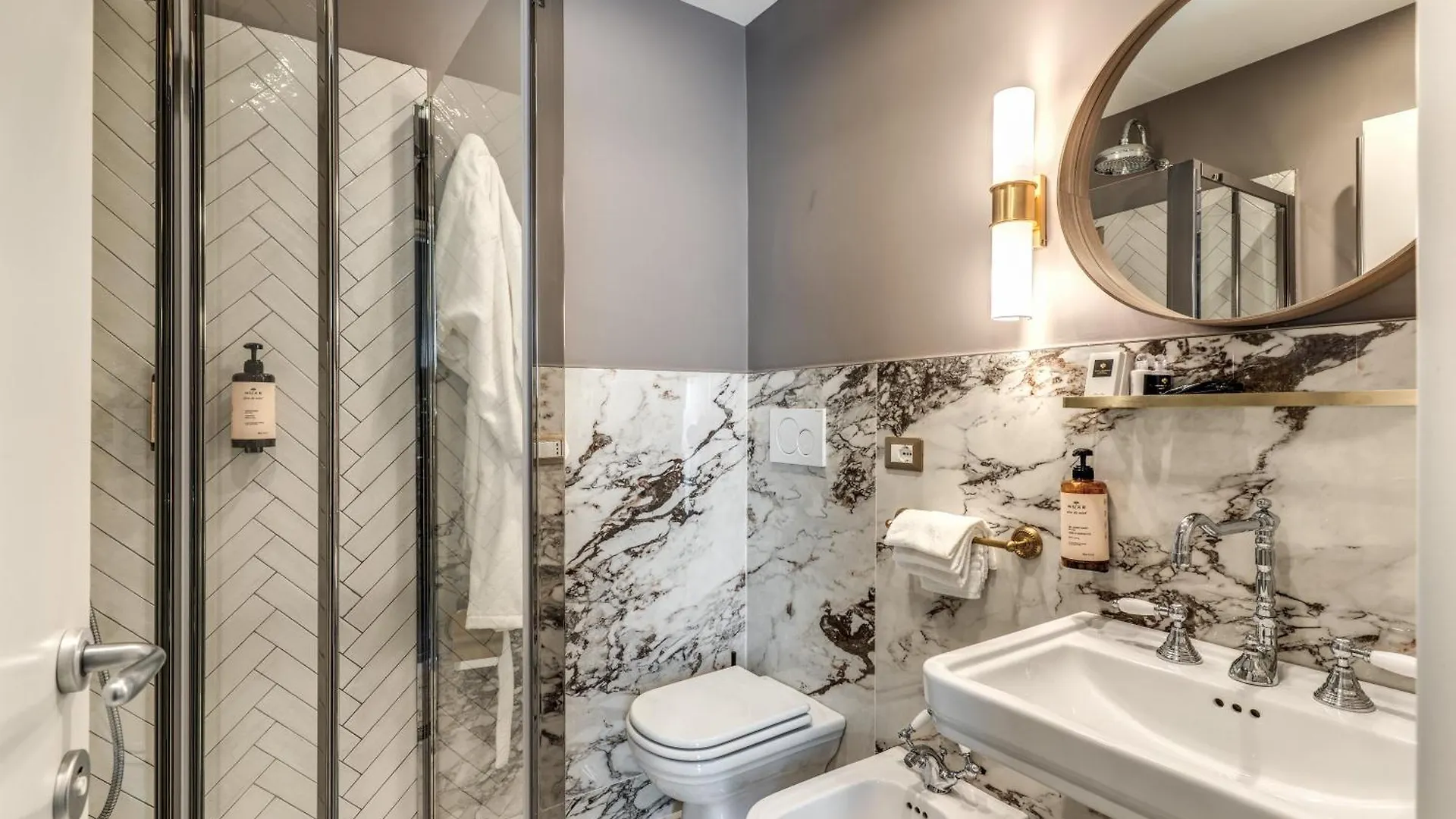 Hotel Antica Residenza Del Corso Roma 0*,